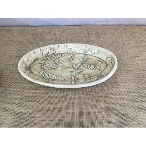 Parrot snack plate